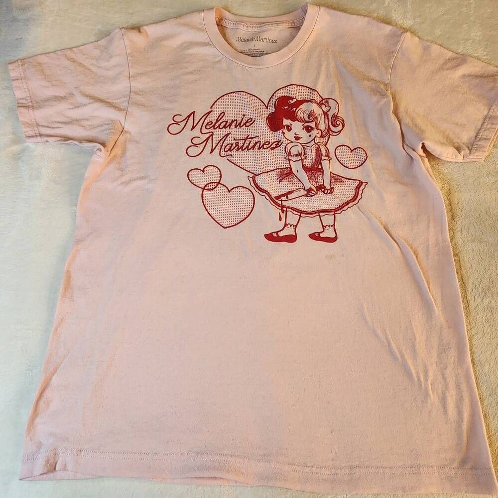 Melanie Martinez All Fun & Games Pink Graphic Tshirt Size Large